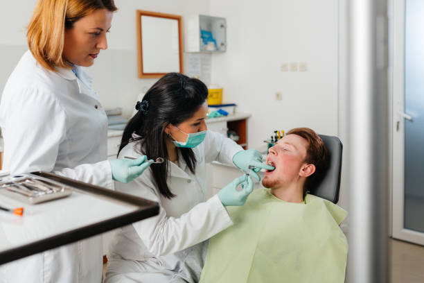 Best Emergency Dental Services for Seniors in Metlatla, AK